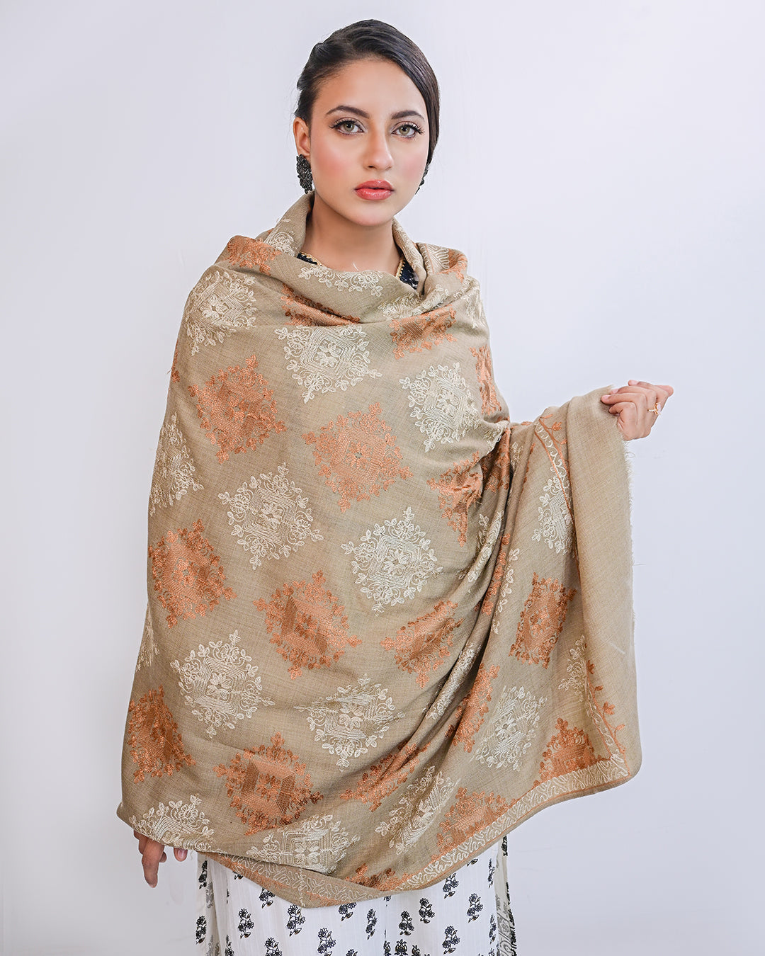 EMBROIDERED PASHMINA SHAWL - ALEYNA